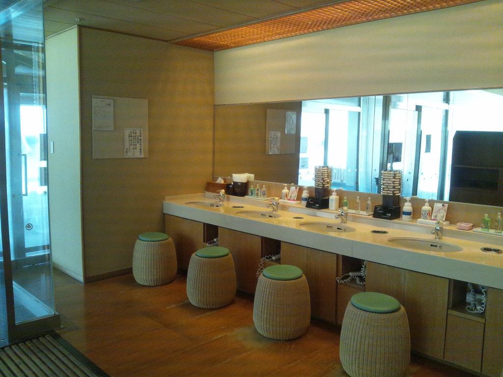 Hirugami Grand Hotel Tenshin Ати Экстерьер фото